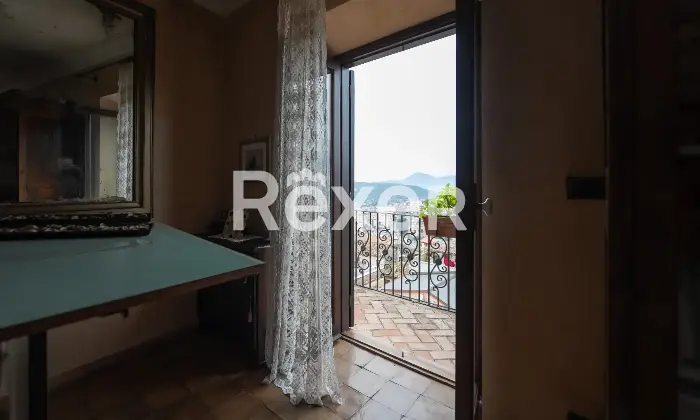 Rexer-Priverno-Immobile-ubicato-nel-centro-storico-di-Priverno-con-ingresso-indipendente-Altro