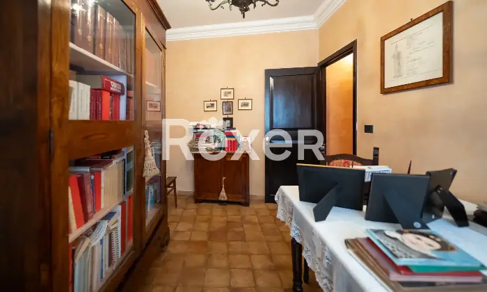 Rexer-Priverno-Immobile-ubicato-nel-centro-storico-di-Priverno-con-ingresso-indipendente-Altro