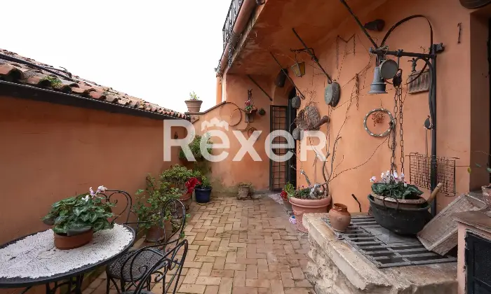 Rexer-Priverno-Immobile-ubicato-nel-centro-storico-di-Priverno-con-ingresso-indipendente-Altro