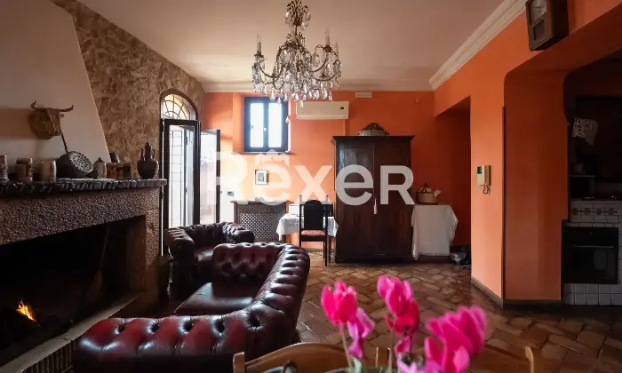 Rexer-Priverno-Immobile-ubicato-nel-centro-storico-di-Priverno-con-ingresso-indipendente-Altro