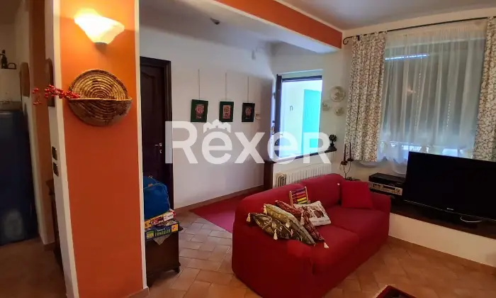 Rexer-Introdacqua-Elegante-villetta-con-giardino-Altro