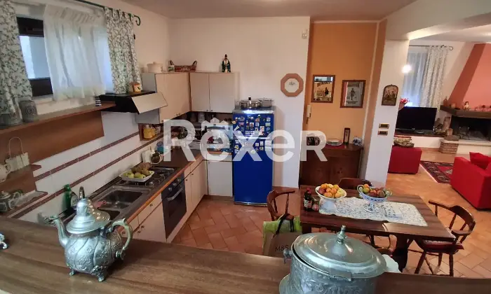 Rexer-Introdacqua-Elegante-villetta-con-giardino-Altro