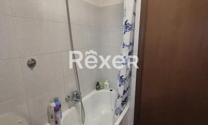 Rexer-Roiate-Immobile-nel-cuore-di-Roiate-affaccio-sulla-piazza-principale-Altro