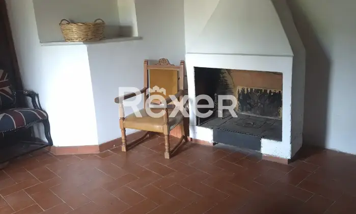 Rexer-Roiate-Immobile-nel-cuore-di-Roiate-affaccio-sulla-piazza-principale-Altro