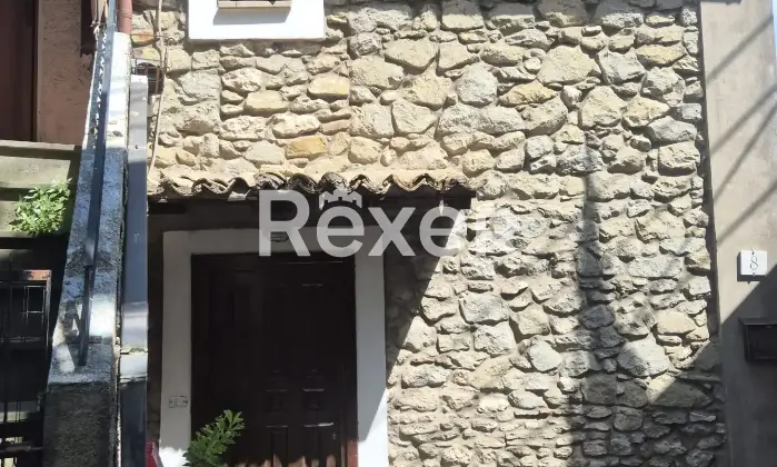 Rexer-Roiate-Immobile-nel-cuore-di-Roiate-affaccio-sulla-piazza-principale-Altro