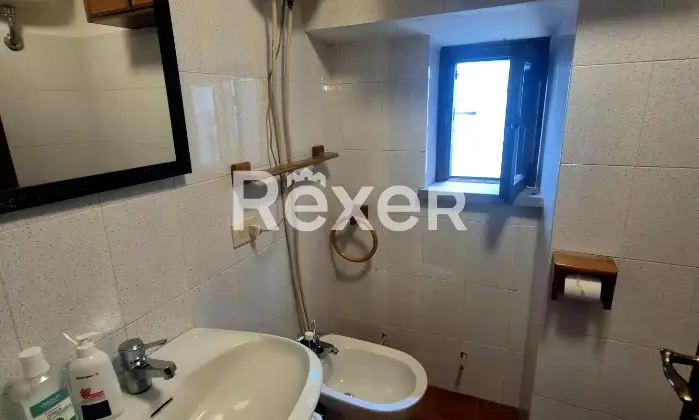 Rexer-Roiate-Immobile-nel-cuore-di-Roiate-affaccio-sulla-piazza-principale-Altro