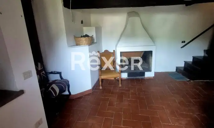 Rexer-Roiate-Immobile-nel-cuore-di-Roiate-affaccio-sulla-piazza-principale-Altro