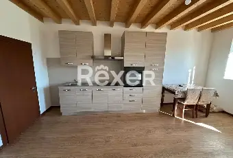 Rexer-Rota-dImagna-Casale-di-mq-Completamente-Ristrutturato-con-Vista-e-Ampio-Terreno-Perfetto-per-BB-o-grande-famiglia-Altro