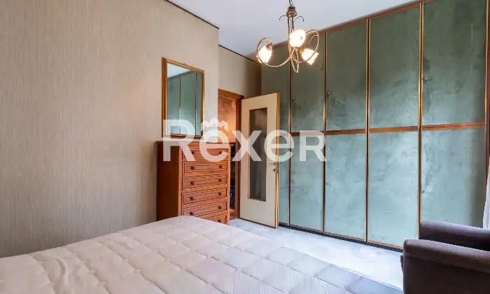 Rexer-Milano-Ampio-trilocale-con-doppio-ingresso-e-balcone-Altro