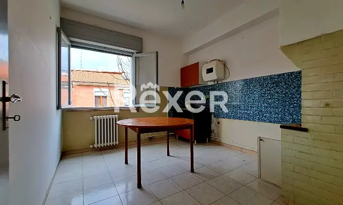 Rexer-Cagli-AMPIO-APPARTAMENTO-AL-PIANO-IN-PALAZZINA-BIFAMIGLIARE-Altro