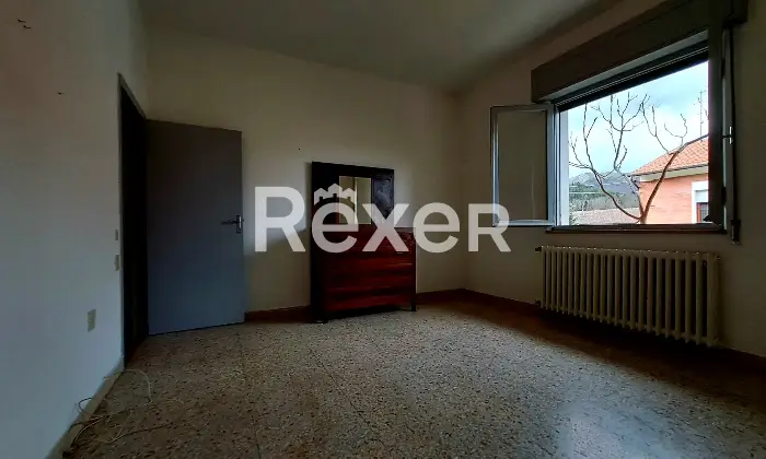 Rexer-Cagli-AMPIO-APPARTAMENTO-AL-PIANO-IN-PALAZZINA-BIFAMIGLIARE-Altro