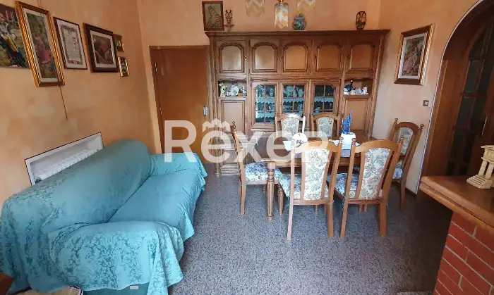 Rexer-Pieve-a-Nievole-Ampio-complesso-residenziale-con-due-unit-indipendenti-giardino-privato-e-pertinenze-ideale-per-famiglie-o-attivit-ricettive-Soggiorno