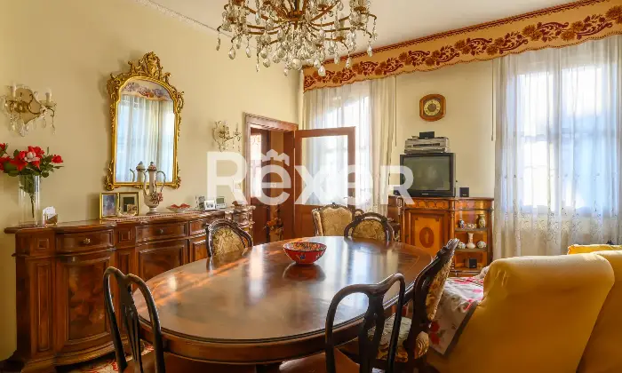 Rexer-Venezia-Villa-singola-con-scoperto-privato-Altro