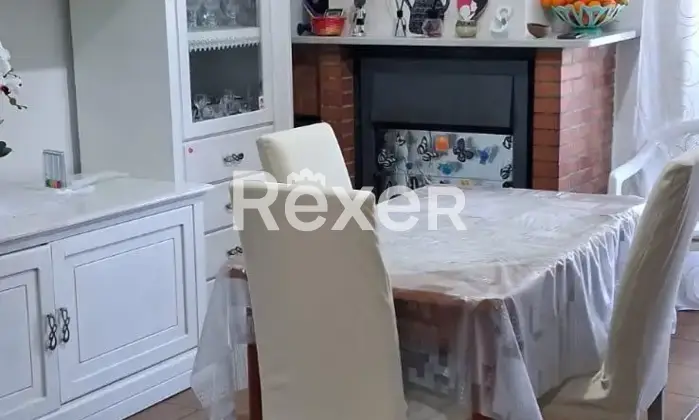 Rexer-San-Brancato-Appartamento-luminoso-in-zona-servita-Altro