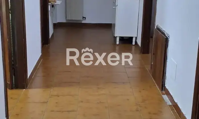 Rexer-San-Brancato-Appartamento-luminoso-in-zona-servita-Altro