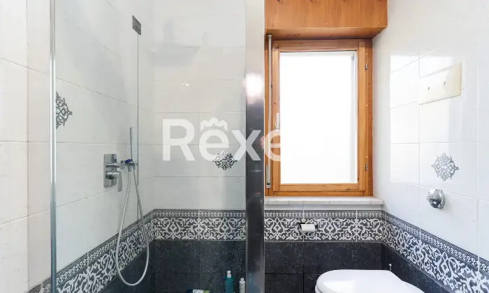 Rexer-Catanzaro-Appartamento-con-ascensore-e-posto-auto-Altro