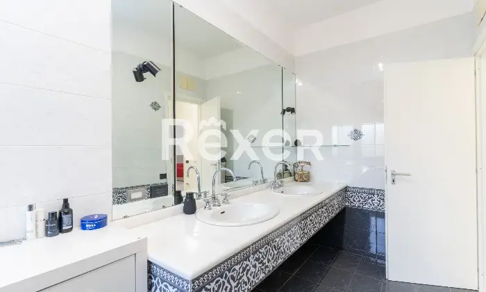 Rexer-Catanzaro-Appartamento-con-ascensore-e-posto-auto-Altro