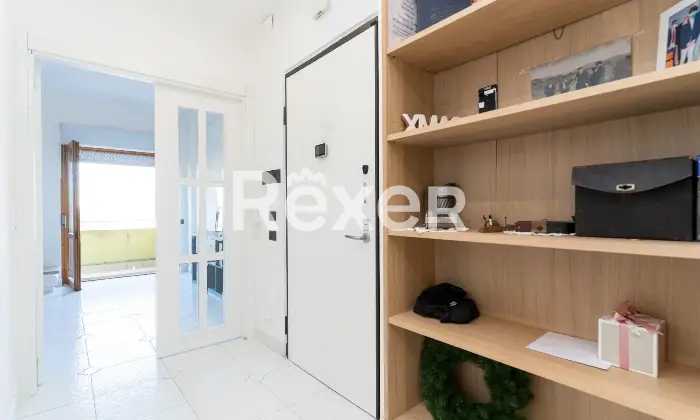 Rexer-Catanzaro-Appartamento-con-ascensore-e-posto-auto-Altro