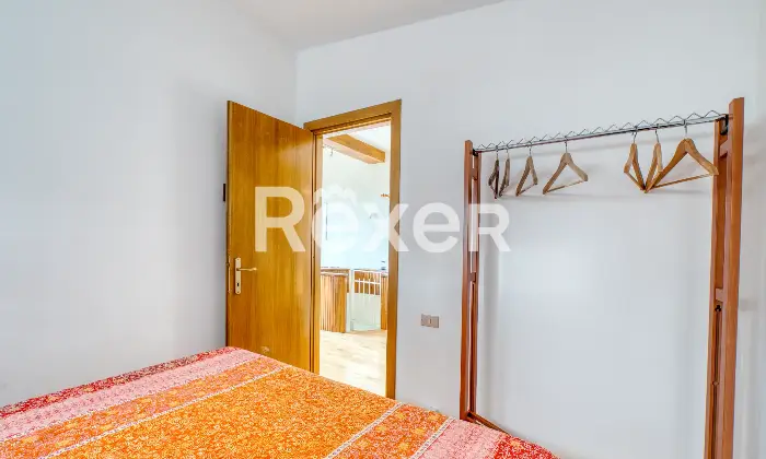 Rexer-Magione-Villa-indipendente-con-vista-lago-e-giardino-privato-Altro