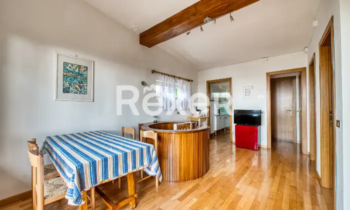 Rexer-Magione-Villa-indipendente-con-vista-lago-e-giardino-privato-Altro