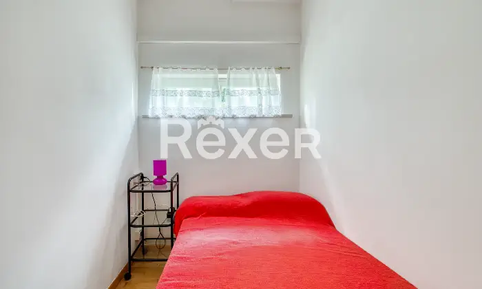 Rexer-Magione-Villa-indipendente-con-vista-lago-e-giardino-privato-Altro