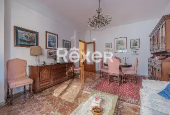 Rexer-Roma-Appartamento-ampia-metratura-in-zona-Colli-Albani-Altro