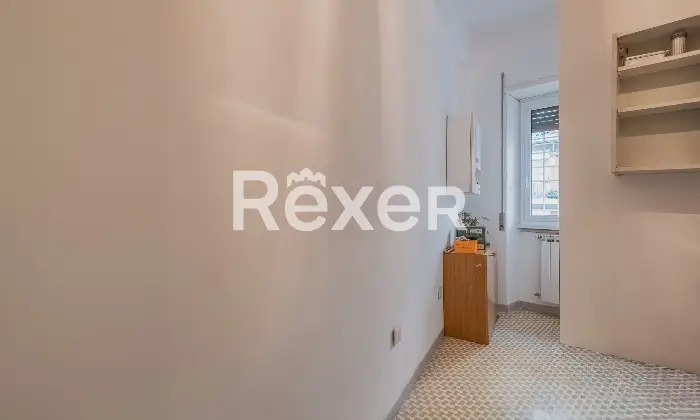 Rexer-Roma-Appartamento-ampia-metratura-in-zona-Colli-Albani-Altro
