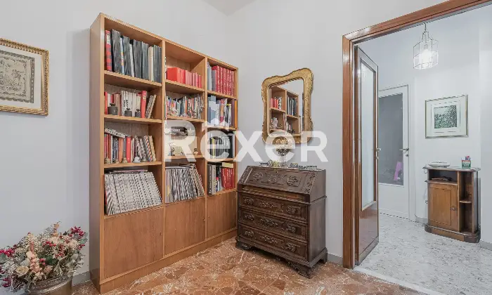 Rexer-Roma-Appartamento-ampia-metratura-in-zona-Colli-Albani-Altro