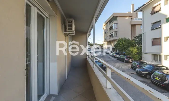 Rexer-Trieste-Appartamento-con-ampia-terrazza-Altro