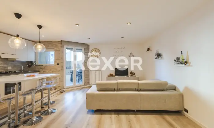 Rexer-Trieste-Appartamento-con-ampia-terrazza-Altro