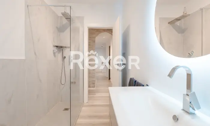 Rexer-Trieste-Appartamento-con-ampia-terrazza-Altro