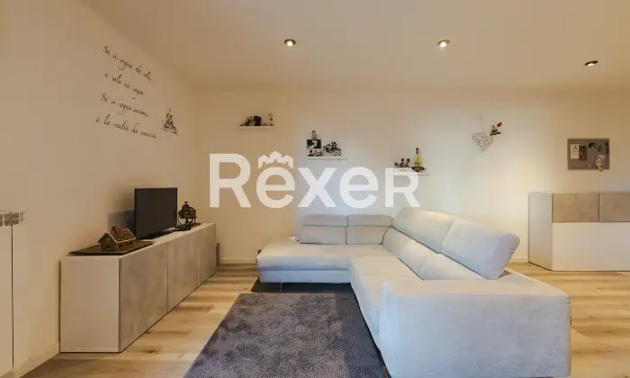 Rexer-Trieste-Appartamento-con-ampia-terrazza-Altro