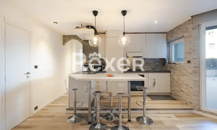 Rexer-Trieste-Appartamento-con-ampia-terrazza-Altro