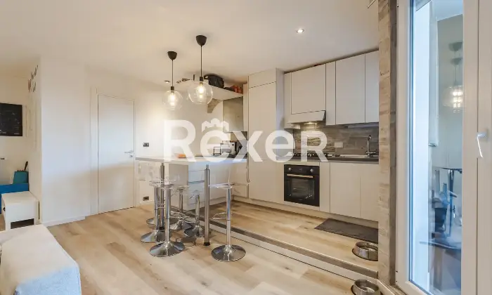 Rexer-Trieste-Appartamento-con-ampia-terrazza-Altro