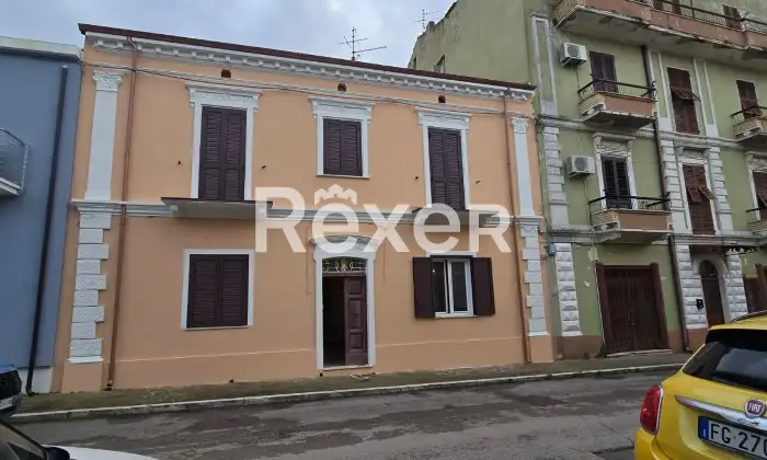 Rexer-San-Vito-Chietino-Porzione-indipendente-su-tre-livelli-con-tetto-nuovo-San-Vito-Chietino-Altro