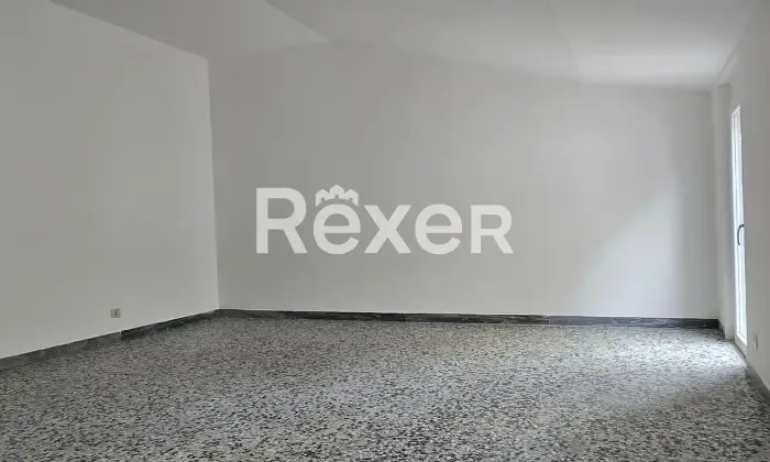 Rexer-San-Vito-Chietino-Porzione-indipendente-su-tre-livelli-con-tetto-nuovo-San-Vito-Chietino-Altro