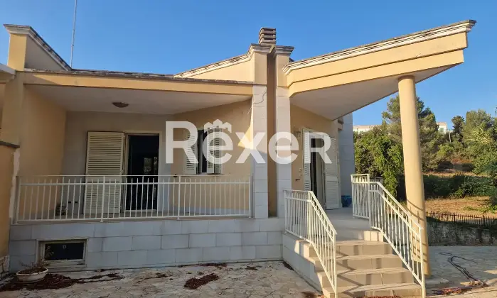 Rexer-Fasano-Villa-in-vendita-in-Viale-delle-Querce-a-Fasano-Altro