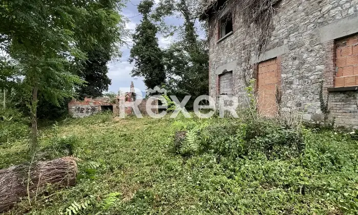 Rexer-Maiolo-Casolare-indipendente-con-terreno-agricolo-Terrazzo