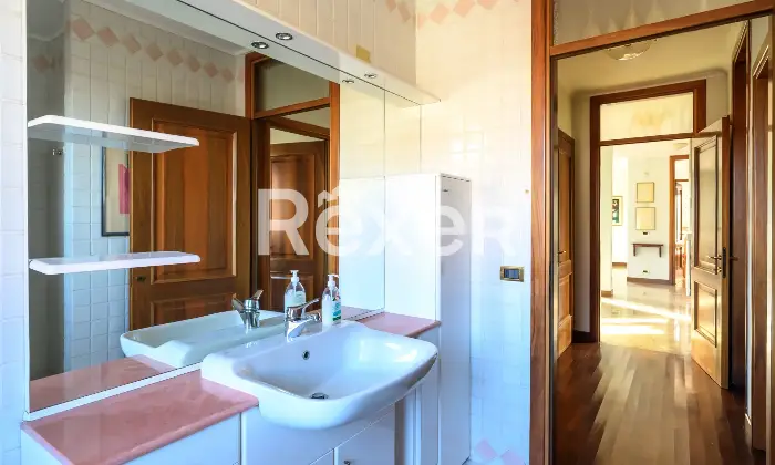 Rexer-Padova-Luminoso-appartamento-signorile-Altro