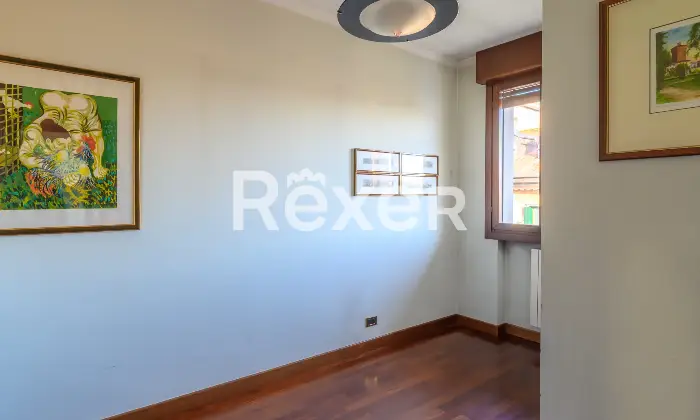 Rexer-Padova-Luminoso-appartamento-signorile-Altro