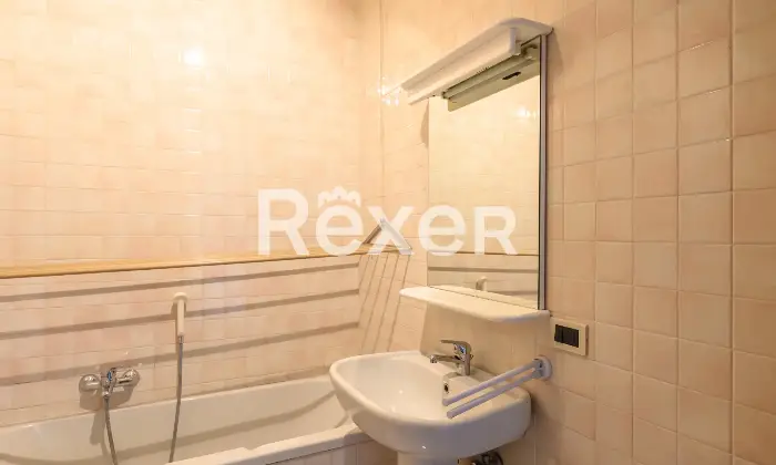 Rexer-Padova-Luminoso-appartamento-signorile-Altro