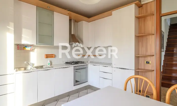 Rexer-Padova-Luminoso-appartamento-signorile-Altro