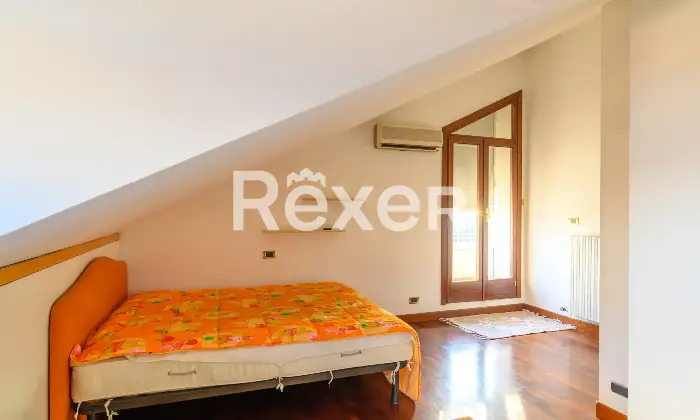 Rexer-Padova-Luminoso-appartamento-signorile-Altro