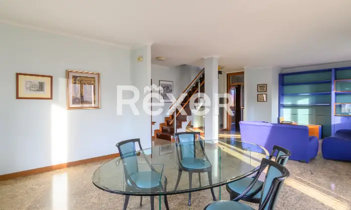 Rexer-Padova-Luminoso-appartamento-signorile-Altro