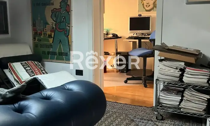 Rexer-Ferrara-Appartamento-in-centro-storico-con-soppalco-Altro