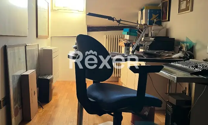 Rexer-Ferrara-Appartamento-in-centro-storico-con-soppalco-Altro