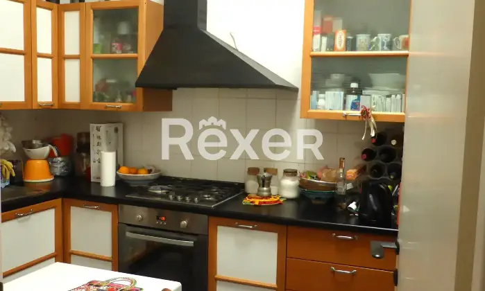Rexer-Ferrara-Appartamento-in-centro-storico-con-soppalco-Altro