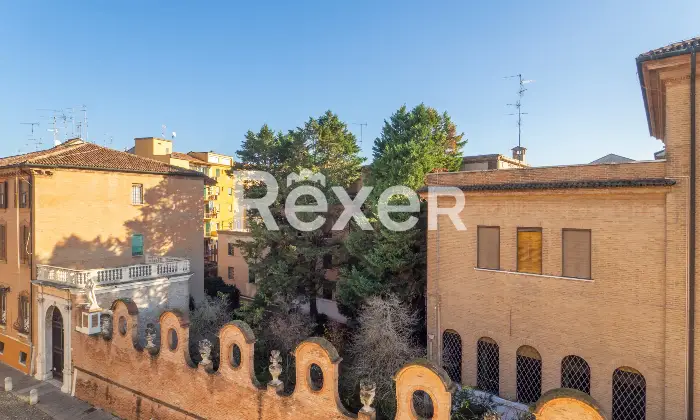 Rexer-Ferrara-Appartamento-in-centro-storico-con-soppalco-Altro