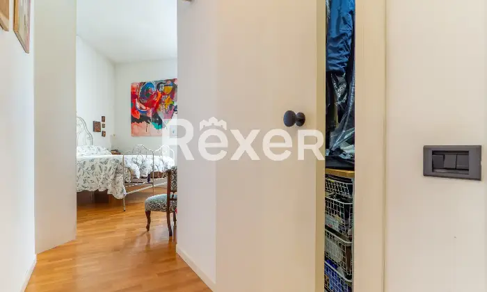 Rexer-Ferrara-Appartamento-in-centro-storico-con-soppalco-Altro