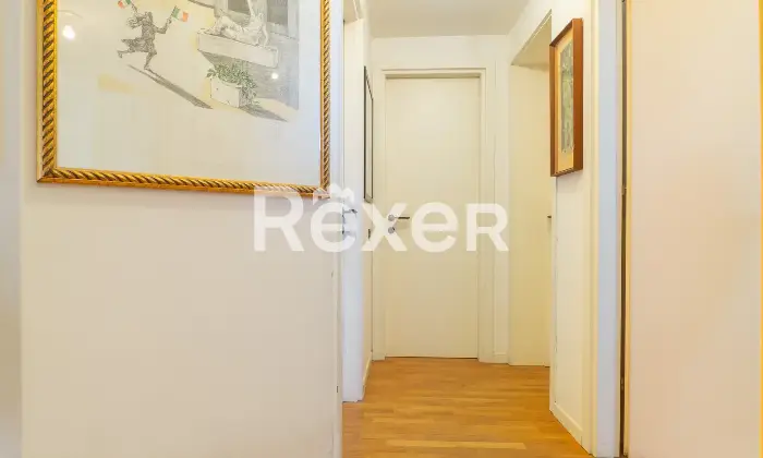 Rexer-Ferrara-Appartamento-in-centro-storico-con-soppalco-Altro